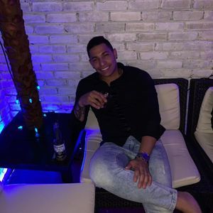 Meet your Posher, Erick